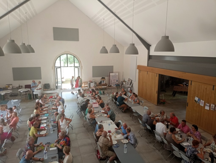 Photo illustration article 1752546434145-68943a7a92453.jpeg