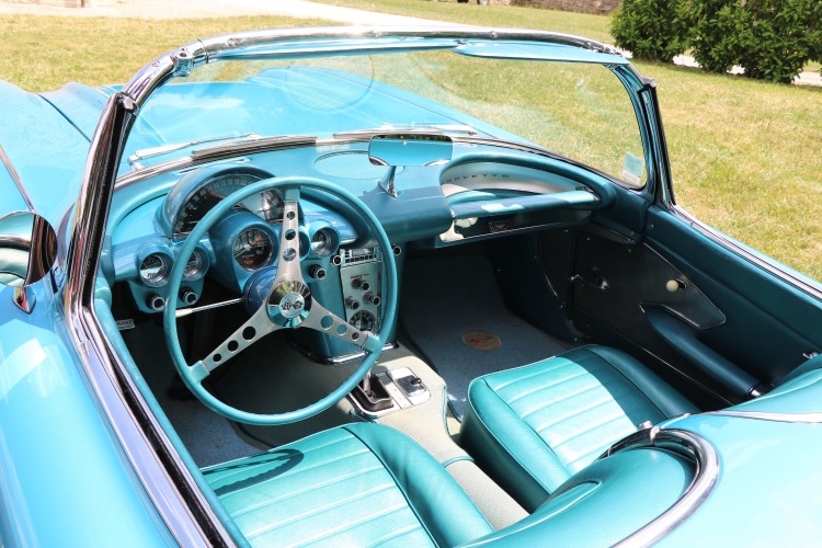 Photo illustration article IMG-5501-6522fcb69239e.jpeg