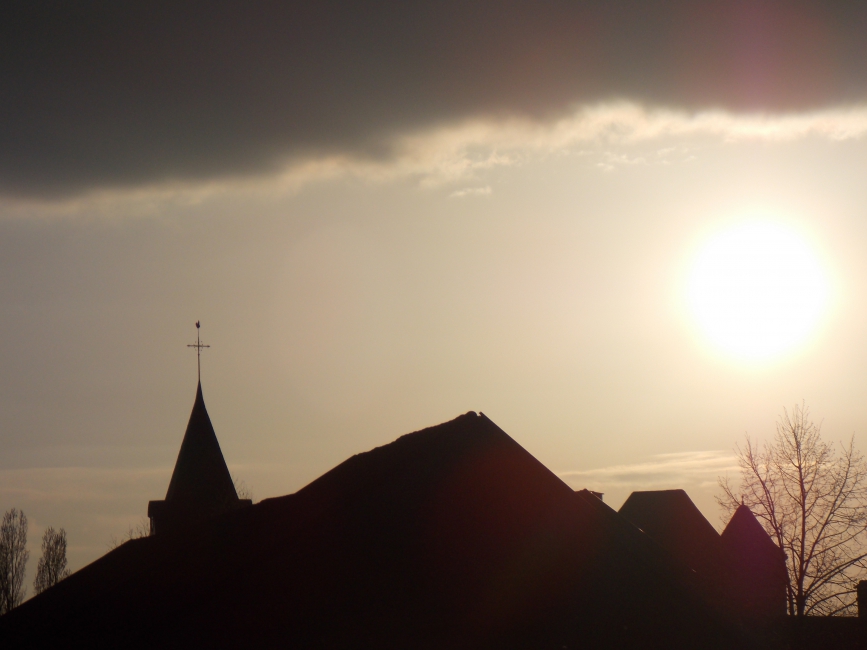 Eglise Saint-Symphorien château coucher soleil